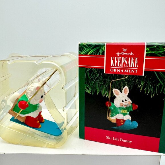 Hallmark 1991 Keepsake Ornament Ski Lift Bunny Handcrafted Julia Lee QX5447 - Picture 2 of 14